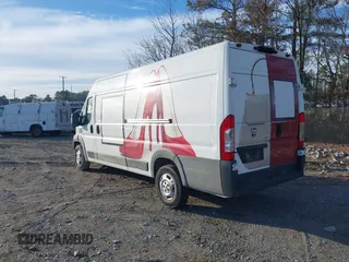 2018 Ram ProMaster Cargo with VIN 3C6URVJG3JE150894, listed as a IAAI auction lot 41256857 with 82,012 mi miles. Bid and sale history available at carsss.com. Image 3.