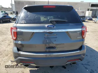 2018 Ford Explorer XLT with VIN 1FM5K8D89JGC38609, listed as a Copart auction lot 50925055 with 56,794 mi miles and Salvage Title. Bid and sale history available at DreamBid. Image 6.