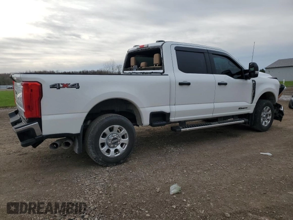 2023 Ford F-250 XL with VIN 1FT7W2BT9PED28983, listed as a Copart auction lot 51587385 with 29,364 mi miles and Salvage Title. Bid and sale history available at DreamBid. Image 3.