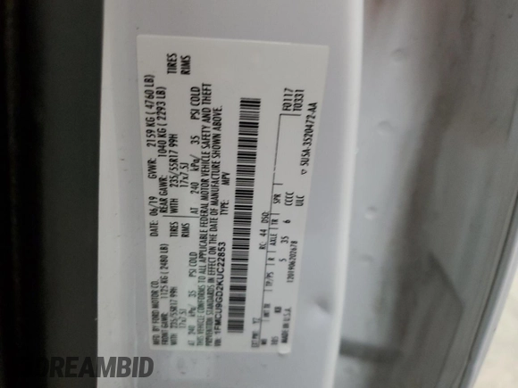 2019 Ford Escape SE z VIN 1FMCU9GD2KUC22853, wystawiony jako Copart lot #56972345 z przebiegiem 140 105 mil mil oraz Tytuł czysty. Historia ofert i sprzedaży dostępna na DreamBid. Obrazek 13.