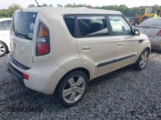 2010 Kia Soul + with VIN KNDJT2A2XA7098227, listed as a IAAI auction lot 42132556 with 240,712 mi miles and . Bid and sale history available at DreamBid. Image 4.