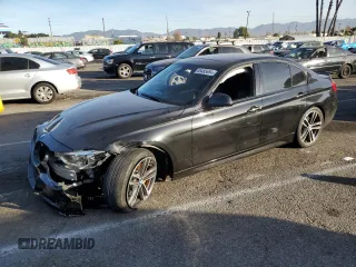 2018 BMW 3 Series 340i z VIN WBA8B3G53JNV01059, wystawiony jako Copart lot #85485684 z przebiegiem 106 084 mil mil oraz Szkoda całkowita • Salvage title. Historia ofert i sprzedaży dostępna na DreamBid. Obrazek 1.