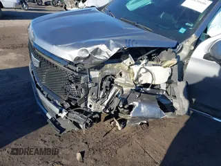 2021 Cadillac Escalade Premium Luxury z VIN 1GYS4CKL2MR231788, wystawiony jako IAAI lot #41630686 z przebiegiem 56 672 mil mil oraz . Historia ofert i sprzedaży dostępna na DreamBid. Obrazek 6.