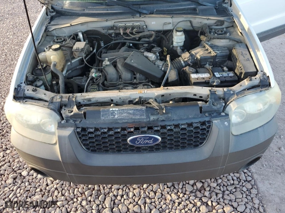 2007 Ford Escape XLT with VIN 1FMCU03197KA36558, listed as a Copart auction lot 46751845 with 202,784 mi miles and Clean Title. Bid and sale history available at carsss.com. Image 12.