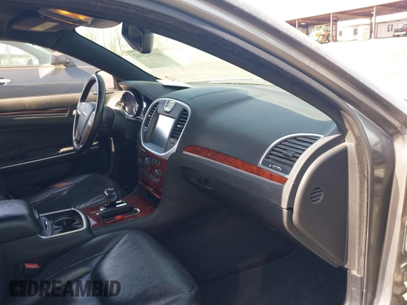 2012 Chrysler 300 Limited with VIN 2C3CCACG9CH199587, listed as a IAAI auction lot 41912142 with 158,065 mi miles. Bid and sale history available at carsss.com. Image 5.