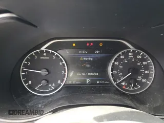 2017 Nissan Maxima SL с VIN 1N4AA6APXHC447757, выставлен на аукционе Copart как лот 57054515 с пробегом 131 189 миль миль и Списание • Salvage title. История ставок и продаж доступна на DreamBid. Изображение 9.