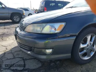 2001 Lexus ES with VIN JT8BF28GX10317370, listed as a IAAI auction lot 41512950 with 221,206 mi miles. Bid and sale history available at carsss.com. Image 6.
