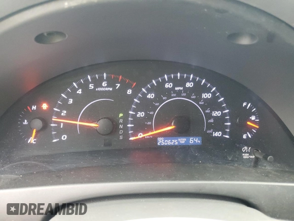 2010 Toyota Camry z VIN 4T1BF3EK0AU549366, wystawiony jako Copart lot #56641385 z przebiegiem 250 625 mil mil oraz Szkoda całkowita • Salvage title. Historia ofert i sprzedaży dostępna na DreamBid. Obrazek 9.