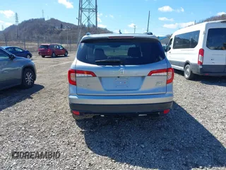 2021 Honda Pilot Special Edition with VIN 5FNYF6H20MB066095, listed as a IAAI auction lot 41863123 with 65,930 mi miles. Bid and sale history available at carsss.com. Image 16.