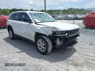 2023 Jeep Grand Cherokee Limited z VIN 1C4RJHBG9PC512085, wystawiony jako IAAI lot #42019850 z przebiegiem 56 738 mil mil oraz . Historia ofert i sprzedaży dostępna na DreamBid. Obrazek 1.