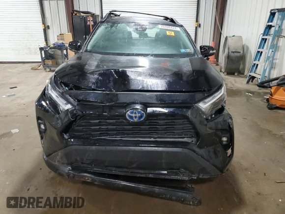 2024 Toyota RAV4 Hybrid LE with VIN 2T3UWRFV4RW201948, listed as a Copart auction lot 70400424 with 6,852 mi miles and Salvage title. Bid and sale history available at DreamBid. Image 5.