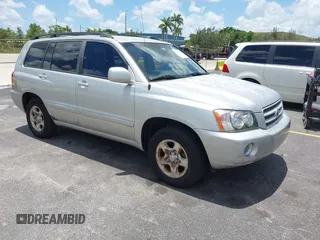 2003 Toyota Highlander z VIN JTEGF21A530095834, wystawiony jako IAAI lot #42536569 z przebiegiem 191 330 mil mil oraz . Historia ofert i sprzedaży dostępna na DreamBid. Obrazek 1.
