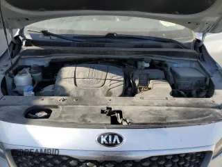 2016 Kia Sedona LX with VIN KNDMB5C16G6136637, listed as a Copart auction lot 84616904 with 154,621 mi miles and Clean Title. Bid and sale history available at carsss.com. Image 12.