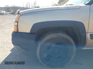 2005 Chevrolet Silverado 1500 Z71 with VIN 2GCEK19B951171707, listed as a IAAI auction lot 42062775 with 129,044 mi miles and . Bid and sale history available at DreamBid. Image 21.
