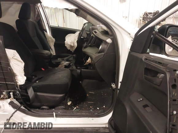 2017 Toyota RAV4 LE with VIN 2T3ZFREV3HW361700, listed as a IAAI auction lot 40981425 with Not Provided miles and . Bid and sale history available at carsss.com. Image 5.