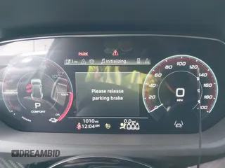 2024 Audi RS e-tron GT z VIN WAUBHBFW5R7900659, wystawiony jako IAAI lot #41797376 z przebiegiem 1010 mil mil oraz . Historia ofert i sprzedaży dostępna na DreamBid. Obrazek 16.
