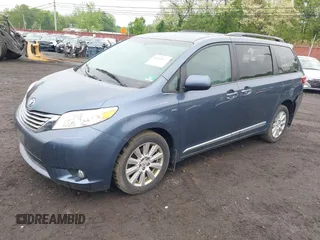 2017 Toyota Sienna XLE with VIN 5TDDZ3DC2HS171807, listed as a IAAI auction lot 42225873 with 105,588 mi miles and . Bid and sale history available at DreamBid. Image 17.