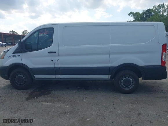 2018 Ford Transit Van with VIN 1FTYR1YM9JKA22851, listed as a IAAI auction lot 41807770 with NaN miles. Bid and sale history available at carsss.com. Image 14.