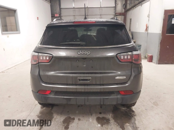 2020 Jeep Compass Latitude with VIN 3C4NJCBB8LT130425, listed as a IAAI auction lot 41475443 with 82,782 mi miles and . Bid and sale history available at carsss.com. Image 16.