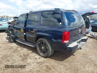 2004 Cadillac Escalade z VIN 1GYEC63T34R273497, wystawiony jako IAAI lot #41719537 z przebiegiem 256 975 mil mil oraz . Historia ofert i sprzedaży dostępna na DreamBid. Obrazek 3.