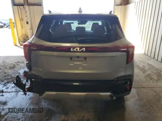 2025 Kia Seltos EX z VIN KNDERCAA3S7738051, wystawiony jako Copart lot #52481545 z przebiegiem 2 106 mil mil oraz Szkoda całkowita • Salvage title. Historia ofert i sprzedaży dostępna na DreamBid. Obrazek 6.