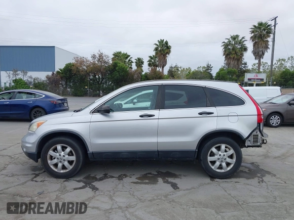 2011 Honda CR-V SE with VIN 5J6RE4H45BL090202, listed as a IAAI auction lot 42121560 with 156,614 mi miles. Bid and sale history available at carsss.com. Image 15.