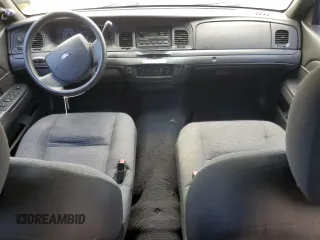 2008 Ford Police Interceptor с VIN 2FAFP71V08X141453, выставлен на аукционе Copart как лот 62392005 с пробегом 159 863 миль миль и Списание • Salvage title. История ставок и продаж доступна на DreamBid. Изображение 8.
