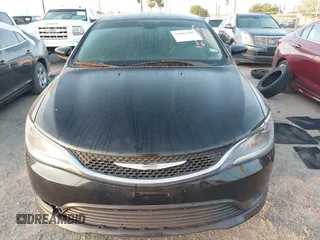 2016 Chrysler 200 Touring z VIN 1C3CCCFB0GN195422, wystawiony jako IAAI lot #42003395 z przebiegiem 159 185 mil mil oraz . Historia ofert i sprzedaży dostępna na DreamBid. Obrazek 13.