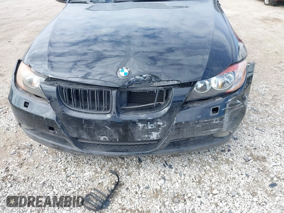 2007 BMW 3 Series 328i with VIN WBAVA33517KX71509, listed as a IAAI auction lot 41868505 with 167,905 mi miles and . Bid and sale history available at DreamBid. Image 6.