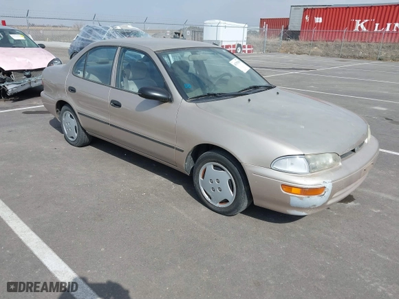 1995 Geo Prizm with VIN 1Y1SK5263SZ063895, listed as a IAAI auction lot 41797819 with NaN miles. Bid and sale history available at carsss.com. Image 1.