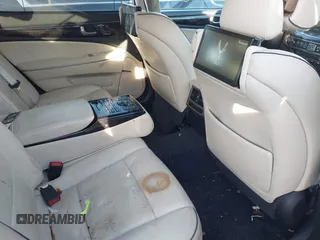 2014 Hyundai Equus Signature with VIN KMHGH4JH2EU083333, listed as a IAAI auction lot 41456178 with 111,929 mi miles and . Bid and sale history available at DreamBid. Image 7.