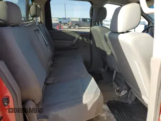 2006 Nissan Titan SE z VIN 1N6AA07A36N556439, wystawiony jako Copart lot #49556645 z przebiegiem 258 089 mil mil oraz Szkoda całkowita • Salvage title. Historia ofert i sprzedaży dostępna na DreamBid. Obrazek 10.