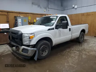 2015 Ford Super Duty F-250 SRW XL with VIN 1FTBF2A65FEA09262, listed as a Copart auction lot 77424984 with 316,455 mi miles and Clean Title. Bid and sale history available at carsss.com. Image 1.