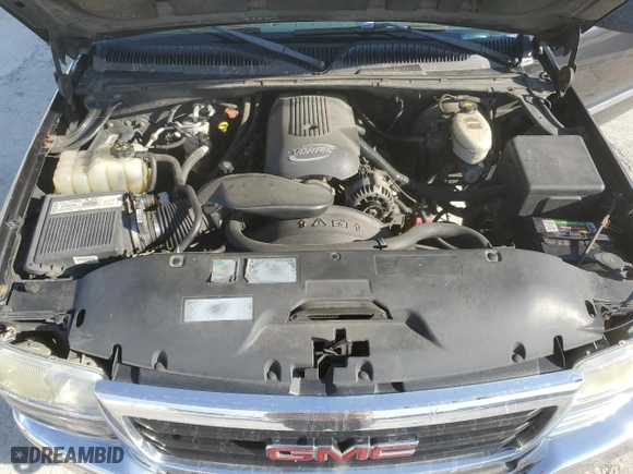 2003 GMC Sierra 1500 SLT with VIN 2GTEC19T731214525, listed as a Copart auction lot 65977044 with 174,796 mi miles and Non Repairable. Bid and sale history available at carsss.com. Image 11.