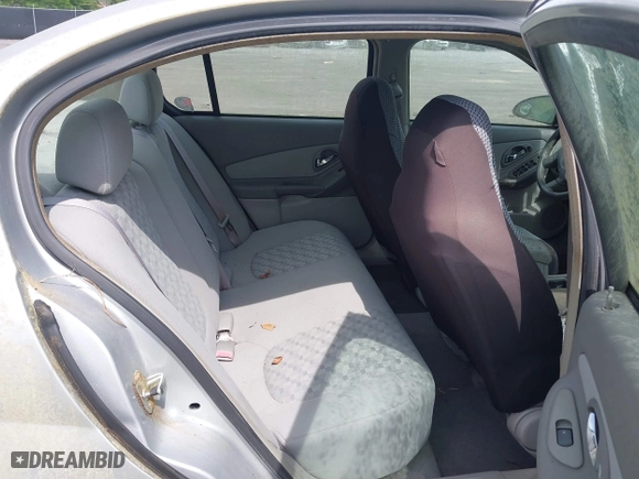 2005 Chevrolet Malibu LS with VIN 1G1ZT54835F320678, listed as a IAAI auction lot 42104869 with 135,985 mi miles. Bid and sale history available at carsss.com. Image 8.