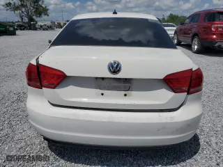 2013 Volkswagen Passat SE w/Sunroof with VIN 1VWBH7A38DC003586, listed as a Copart auction lot 52376465 with 157,387 mi miles and Salvage Title. Bid and sale history available at carsss.com. Image 6.