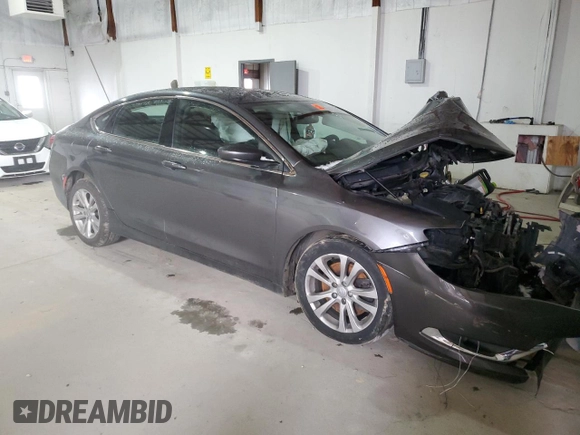 2015 Chrysler 200 Limited with VIN 1C3CCCAG0FN634135, listed as a Copart auction lot 81250584 with 0 mi miles and Salvage Title. Bid and sale history available at carsss.com. Image 4.