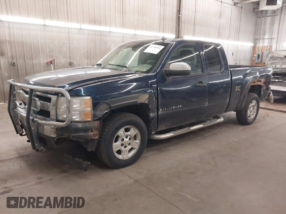 2008 Chevrolet Silverado 1500 LTZ with VIN 2GCEK19J081245477, listed as a IAAI auction lot 41754954 with 220,214 mi miles. Bid and sale history available at carsss.com. Image 18.