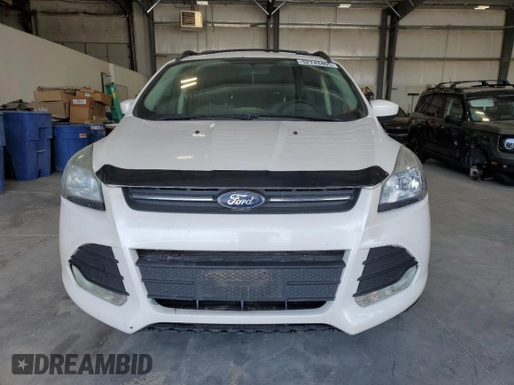 2015 Ford Escape SE with VIN 1FMCU9GX3FUB83917, listed as a Copart auction lot 52743405 with 130,783 mi miles and Clean Title. Bid and sale history available at carsss.com. Image 5.