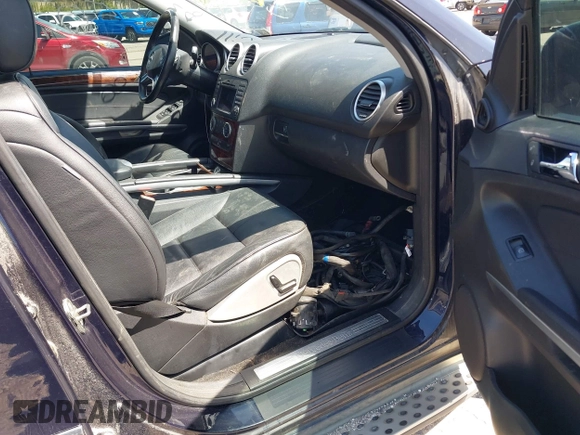 2011 Mercedes-Benz M 350 with VIN 4JGBB2FB7BA625446, listed as a IAAI auction lot 42238638 with Not Provided miles and . Bid and sale history available at DreamBid. Image 5.
