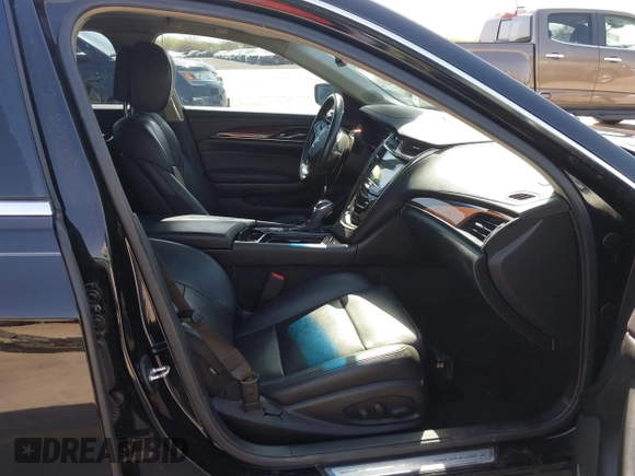 2014 Cadillac CTS Luxury RWD with VIN 1G6AR5SX5E0196321, listed as a IAAI auction lot 41811575 with 139,115 mi miles. Bid and sale history available at carsss.com. Image 5.