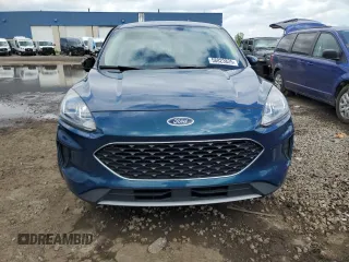 2020 Ford Escape SE with VIN 1FMCU9G64LUA83537, listed as a Copart auction lot 58823825 with 28,609 mi miles and Salvage title. Bid and sale history available at DreamBid. Image 5.