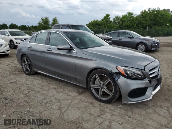 2015 Mercedes-Benz C 300 z VIN 55SWF4JB7FU066621, wystawiony jako Copart lot #58784595 z przebiegiem 141 976 mil mil oraz Czysty tytuł • Clean title. Historia ofert i sprzedaży dostępna na DreamBid. Obrazek 4.