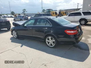 2013 Mercedes-Benz E 350 Luxury with VIN WDDHF5KB7DA666176, listed as a Copart auction lot 61200525 with 81,806 mi miles and Salvage title. Bid and sale history available at DreamBid. Image 2.
