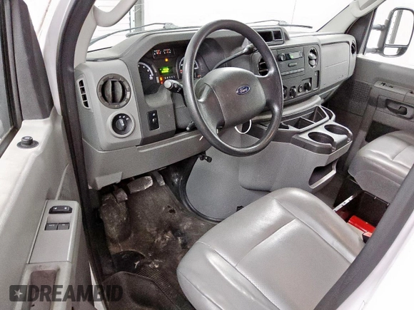 2013 Ford Econoline Cargo Commercial с VIN 1FTSE3EL8DDB18374, выставлен на аукционе Copart как лот 58964135 с пробегом 103 690 миль миль и Чистый • Clean title. История ставок и продаж доступна на DreamBid. Изображение 8.