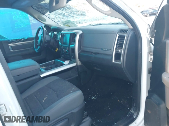 2016 Ram 2500 SLT with VIN 3C6UR5DL4GG141675, listed as a IAAI auction lot 41490099 with 116,467 mi miles. Bid and sale history available at carsss.com. Image 5.