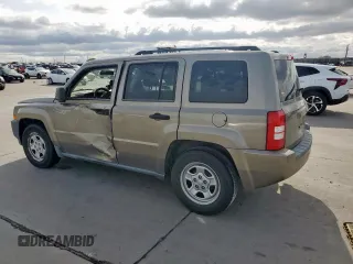 2008 Jeep Patriot Sport with VIN 1J8FT28W78D518545, listed as a Copart auction lot 50783435 with 177,788 mi miles and Salvage Title. Bid and sale history available at carsss.com. Image 2.