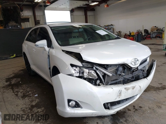 2015 Toyota Venza LE with VIN 4T3BA3BB8FU071568, listed as a IAAI auction lot 42416357 with 135,125 mi miles and . Bid and sale history available at DreamBid. Image 1.