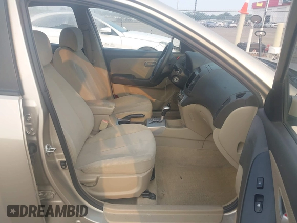 2007 Hyundai Elantra GLS z VIN KMHDU46D07U228733, wystawiony jako IAAI lot #42406987 z przebiegiem 125 879 mil mil oraz . Historia ofert i sprzedaży dostępna na DreamBid. Obrazek 5.