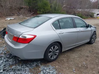 2013 Honda Accord Sdn LX with VIN 1HGCR2F36DA156836, listed as a IAAI auction lot 41909776 with 138,753 mi miles. Bid and sale history available at carsss.com. Image 4.